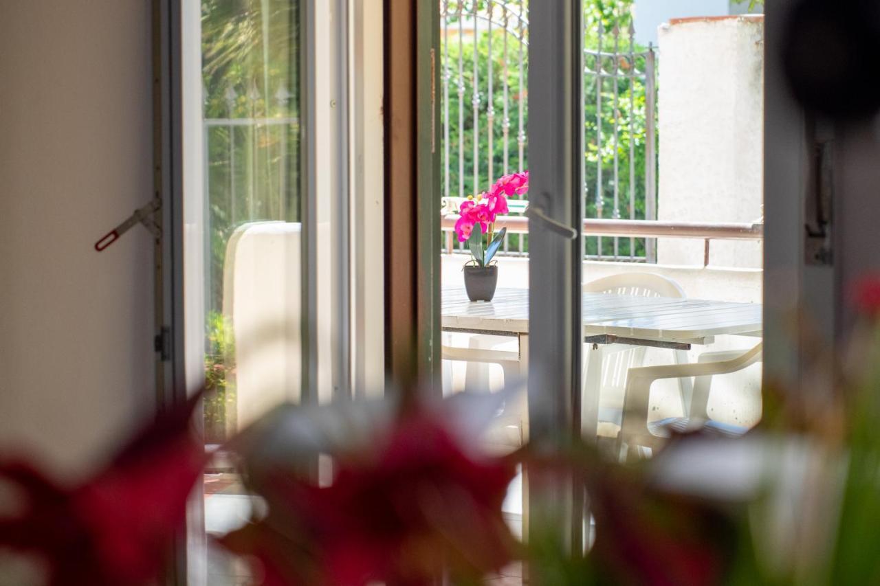 Butterfly House Villa ตรัปเปโต ภายนอก รูปภาพ