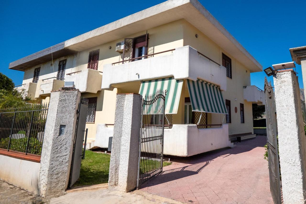 Butterfly House Villa ตรัปเปโต ภายนอก รูปภาพ